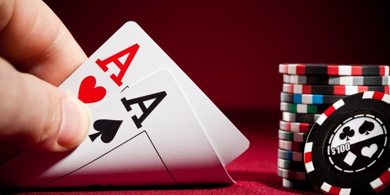 Ãp dá»¥ng chiáº¿n lÆ°á»£c cÆ°á»£c á»•n Ä‘á»‹nh khi chÆ¡i Poker táº¡i AE888